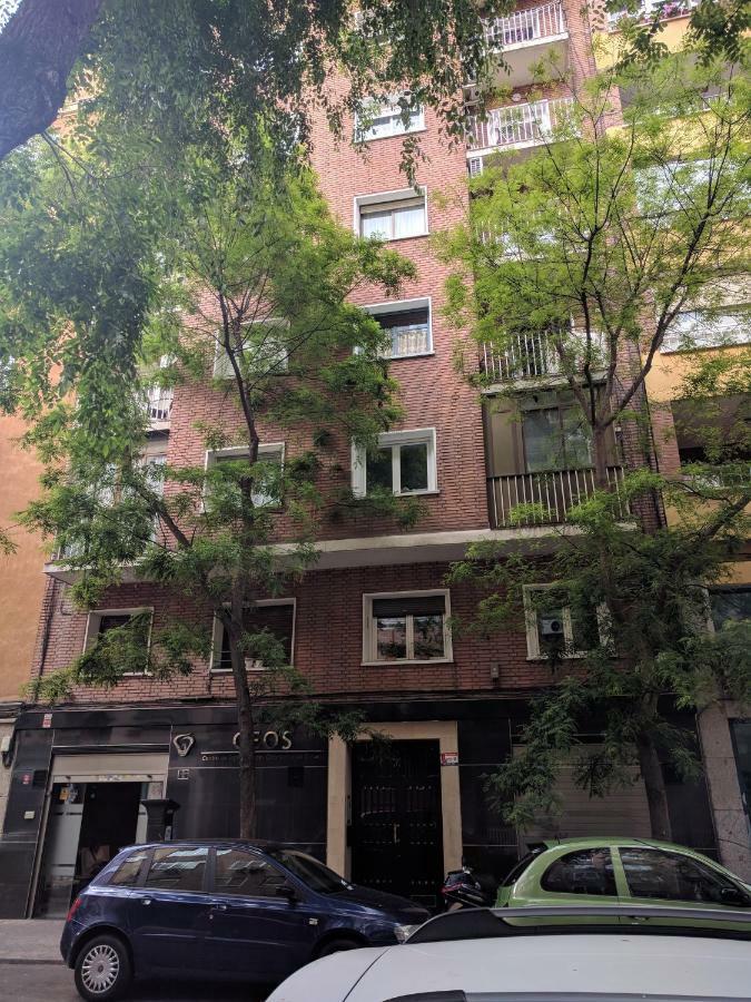 Gran Apartamento Cerca De Atocha Apartment Madrid Exterior photo